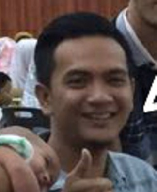 pict1875a.jpg [150x162]