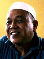 pict902.jpg [144x193]